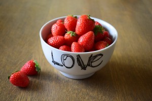 strawberries-1710108_640